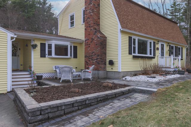 21 Hooksett Turnpike, Bow, NH 03304