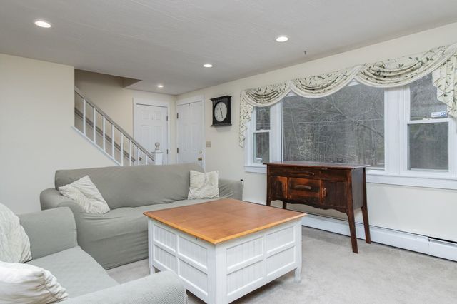 21 Hooksett Turnpike, Bow, NH 03304