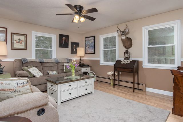 21 Hooksett Turnpike, Bow, NH 03304