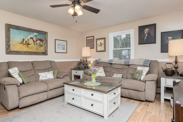 21 Hooksett Turnpike, Bow, NH 03304