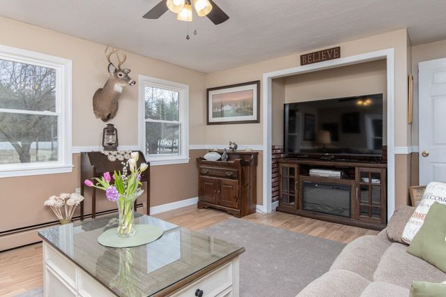 21 Hooksett Turnpike, Bow, NH 03304