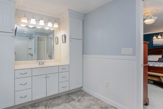 21 Hooksett Turnpike, Bow, NH 03304