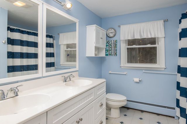 21 Hooksett Turnpike, Bow, NH 03304