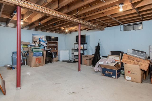 21 Hooksett Turnpike, Bow, NH 03304