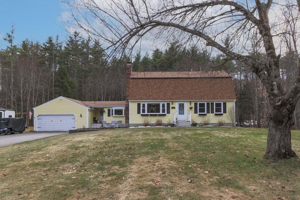 21 Hooksett Turnpike, Bow, NH 03304