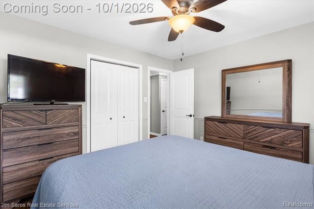 22587 Kipling Street, Saint Clair Shores, MI 48080