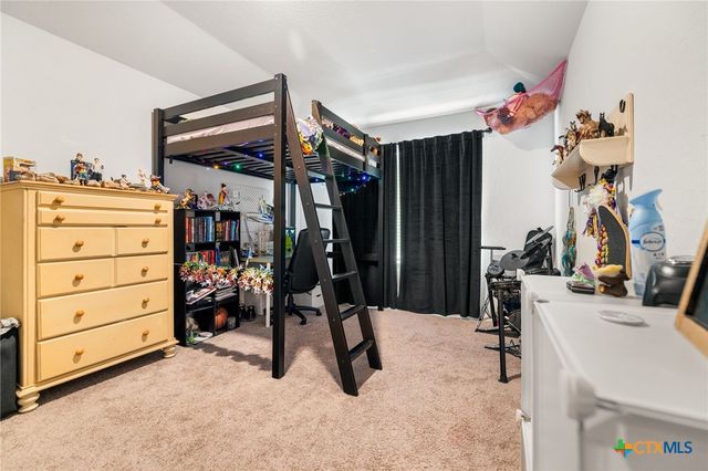 9058 Bowie Ridge, Seguin, TX 78155