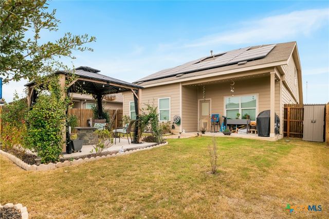 9058 Bowie Ridge, Seguin, TX 78155