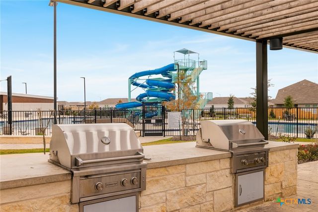 9058 Bowie Ridge, Seguin, TX 78155