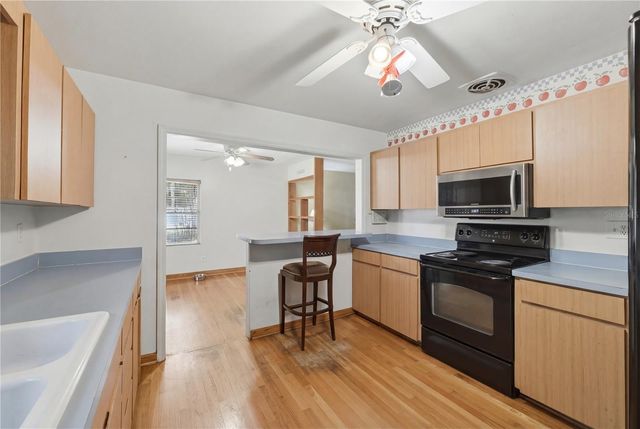 104 11TH STREET SE, Winter Haven, FL 33880