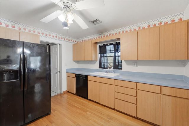 104 11TH STREET SE, Winter Haven, FL 33880