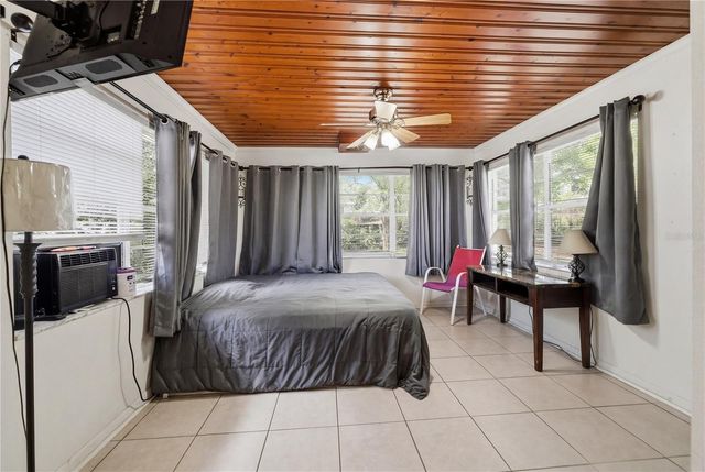 104 11TH STREET SE, Winter Haven, FL 33880