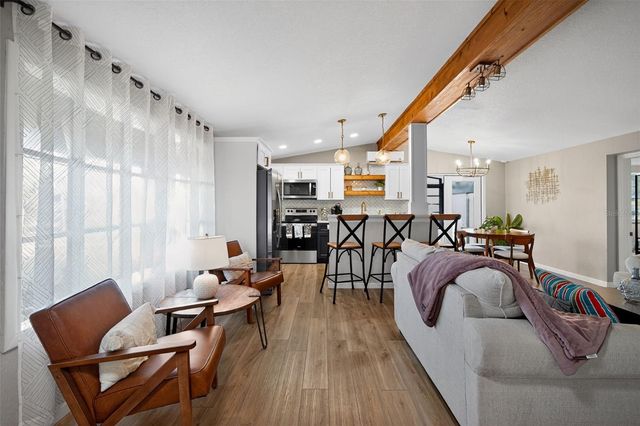 63 LAKE HUNTER DRIVE, Lakeland, FL 33803