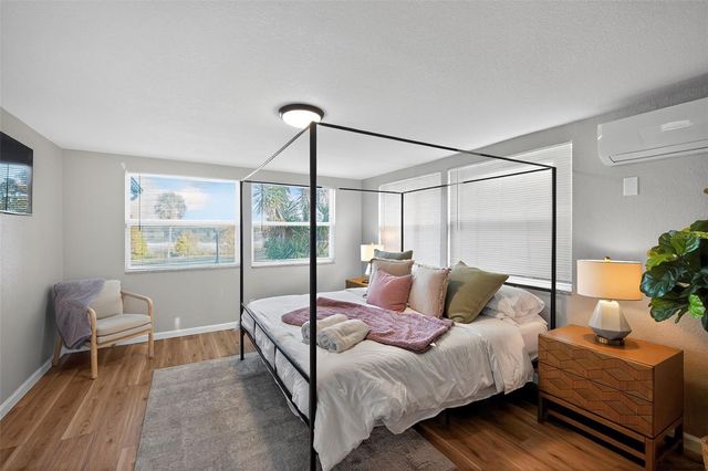 63 LAKE HUNTER DRIVE, Lakeland, FL 33803