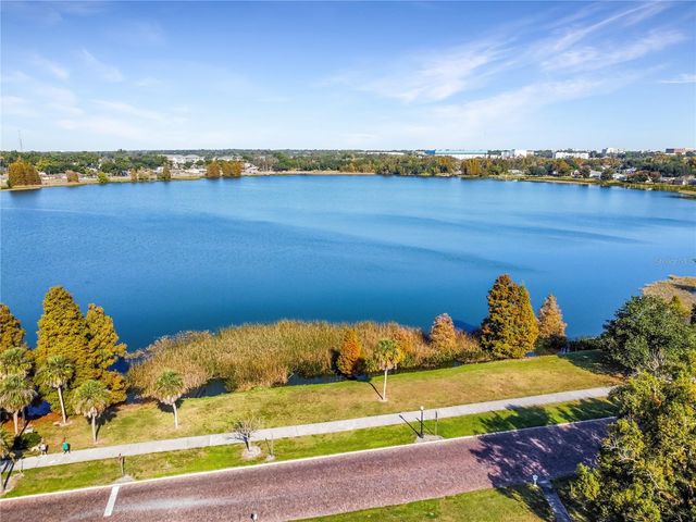 63 LAKE HUNTER DRIVE, Lakeland, FL 33803