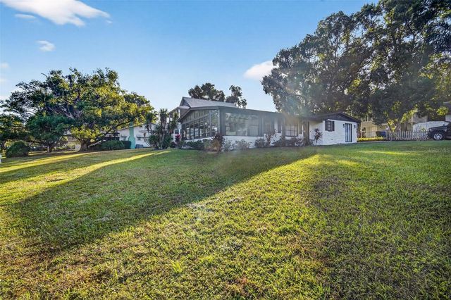 63 LAKE HUNTER DRIVE, Lakeland, FL 33803