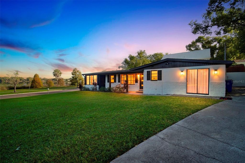 63 LAKE HUNTER DRIVE, Lakeland, FL 33803