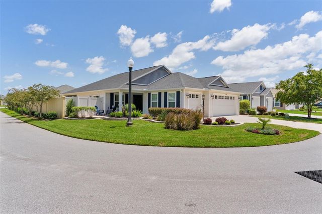 2823 CHRISTOPHER COURT, The Villages, FL 32163