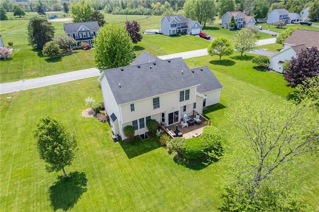 1332 Cherry Laurel Circle, Webster, NY 14580