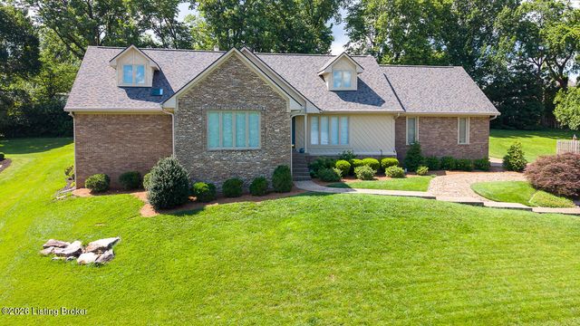 4513 Wolfspring Dr, Louisville, KY 40241
