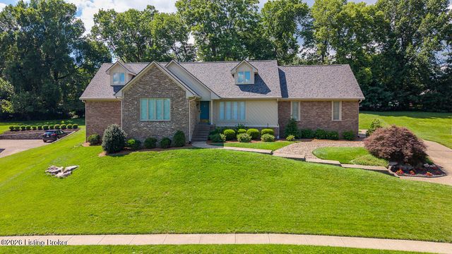 4513 Wolfspring Dr, Louisville, KY 40241