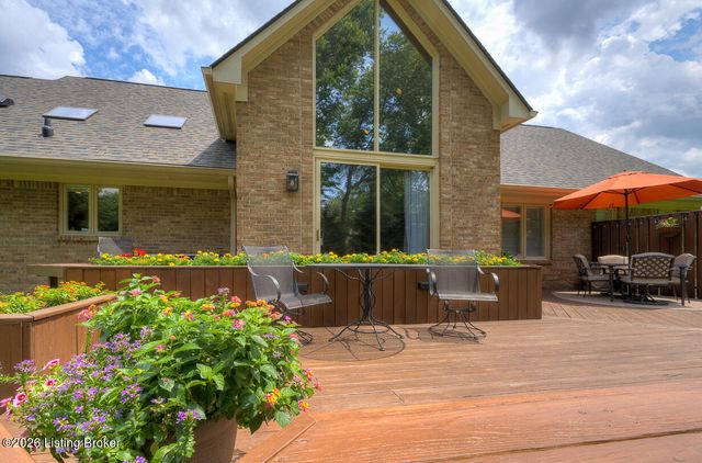 4513 Wolfspring Dr, Louisville, KY 40241