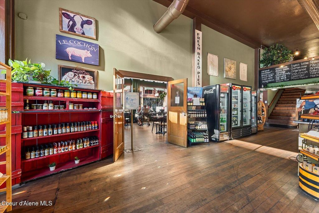 600 Cedar St, Wallace, ID 83873 photo 12