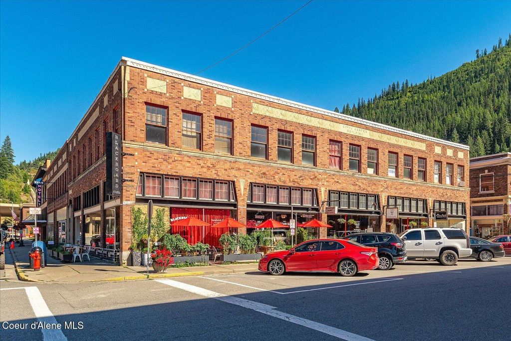 600 Cedar St, Wallace, ID 83873 photo 3