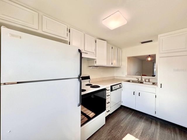 3422 TROPHY BOULEVARD, New Port Richey, FL 34655