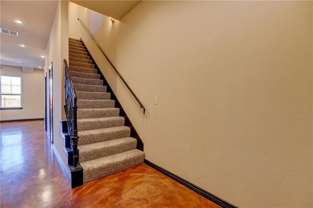 519 S Fretz Avenue, Edmond, OK 73003