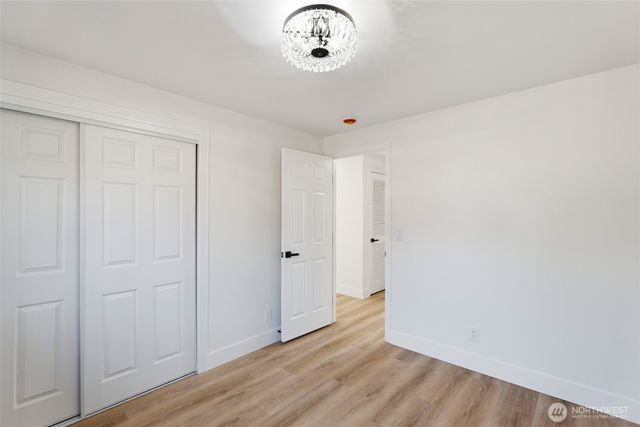 1813 S 244th Place, Des Moines, WA 98198