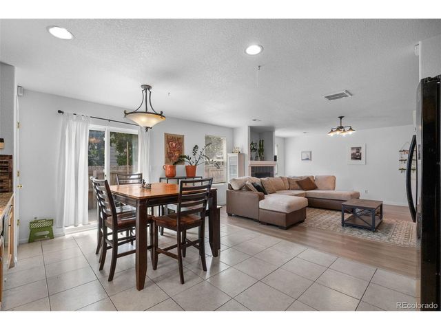 10696 Butte Dr, Longmont, CO 80504