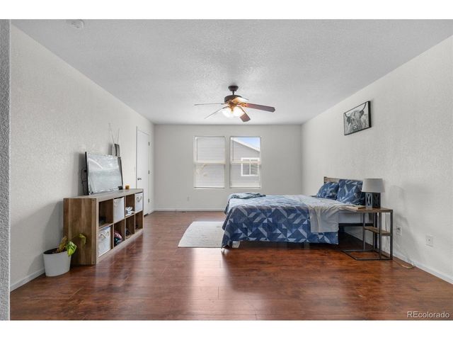 10696 Butte Dr, Longmont, CO 80504