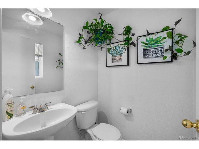 10696 Butte Dr, Longmont, CO 80504