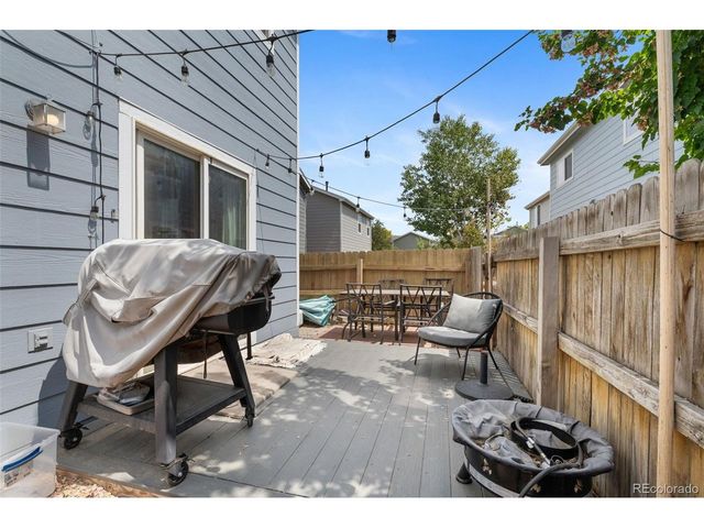 10696 Butte Dr, Longmont, CO 80504