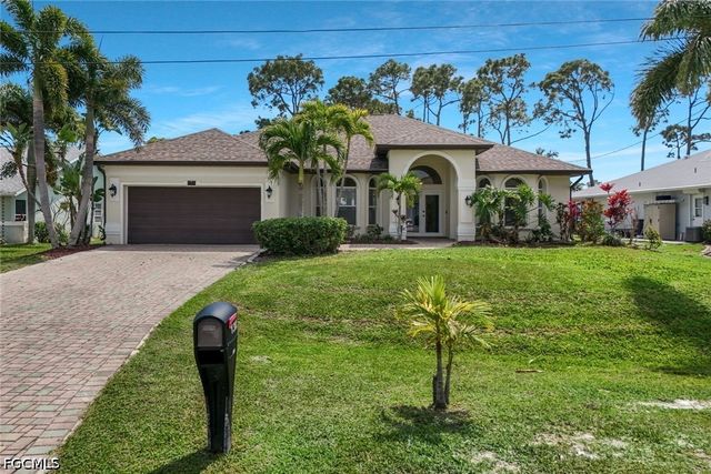 1302 SW 20th ST, Cape Coral, FL 33991