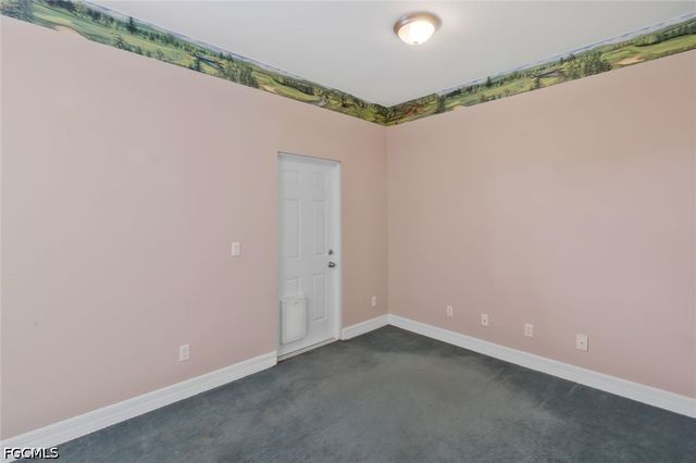 1302 SW 20th ST, Cape Coral, FL 33991