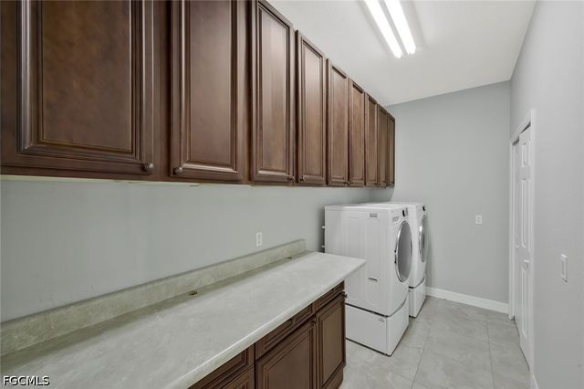 1302 SW 20th ST, Cape Coral, FL 33991