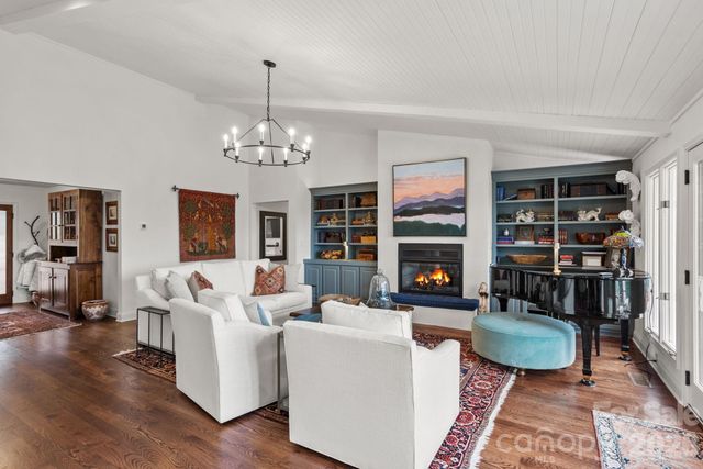 171 Old Hillside Lane, Flat Rock, NC 28731