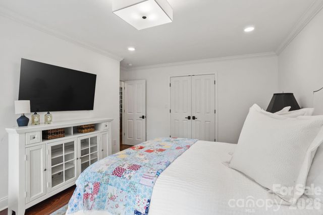 171 Old Hillside Lane, Flat Rock, NC 28731