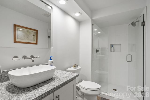 171 Old Hillside Lane, Flat Rock, NC 28731