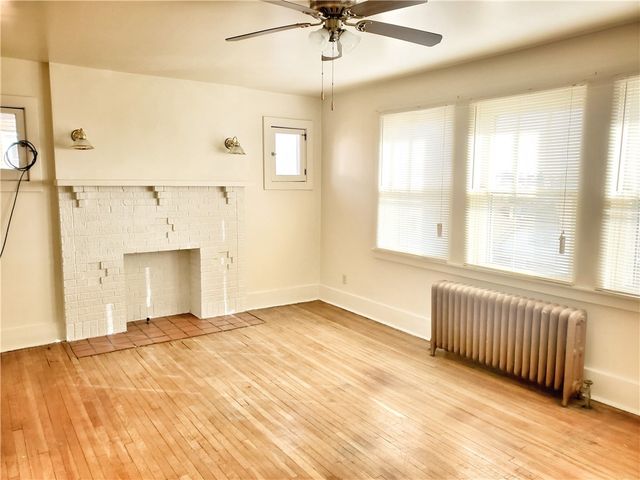 3002-3004 Clermont Avenue, Brentwood, PA 15227