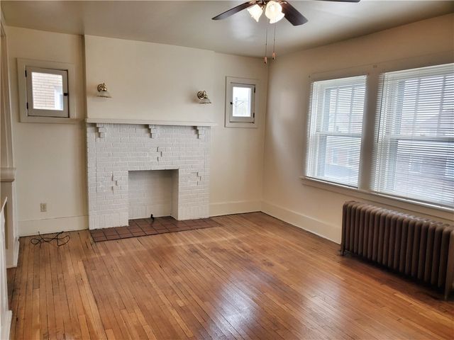 3002-3004 Clermont Avenue, Brentwood, PA 15227