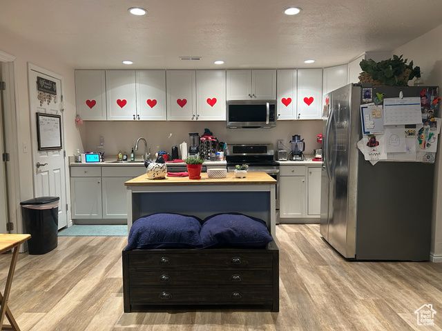 10804 S GRESHAM DR, South Jordan, UT 84009