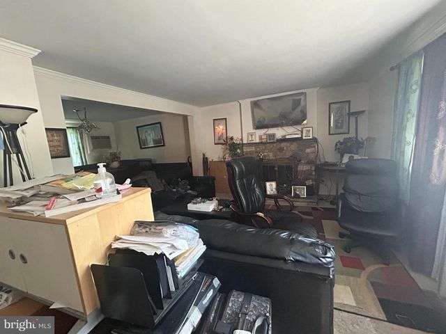 185 BERKLEY AVE, Lansdowne, PA 19050