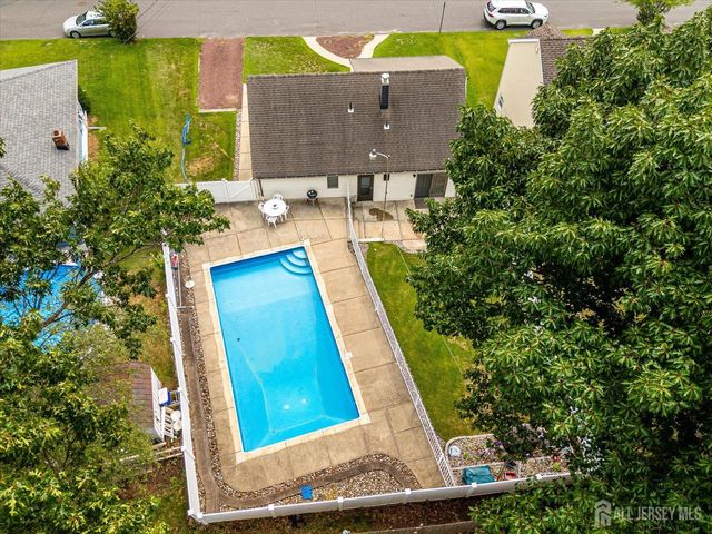 106 Washington Avenue, Iselin, NJ 08830