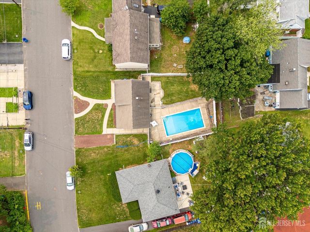 106 Washington Avenue, Iselin, NJ 08830