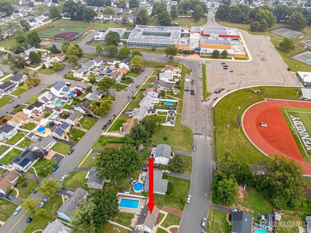 106 Washington Avenue, Iselin, NJ 08830