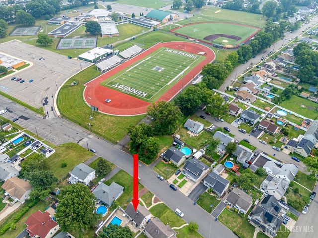 106 Washington Avenue, Iselin, NJ 08830