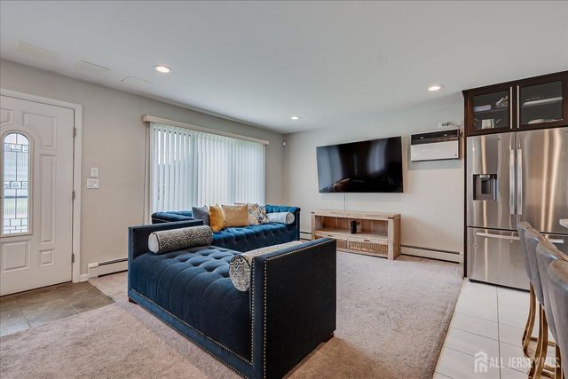 106 Washington Avenue, Iselin, NJ 08830